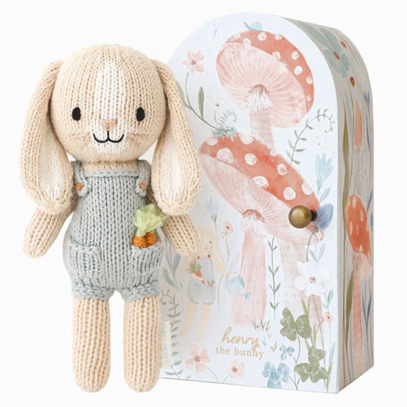 cuddle+kind - Tiny Collection in a Box - Tiny Flora the Duckling